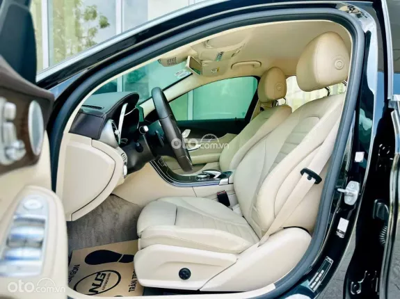 Mercedes-Benz C200 Exclusive 2020 - XE HOT CÓ SẴN GIAO NGAY!!