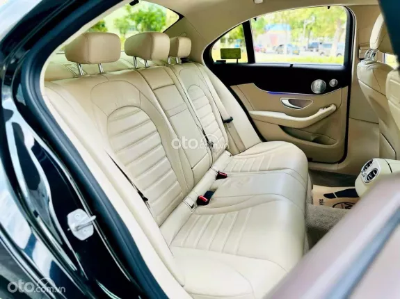 Mercedes-Benz C200 Exclusive 2020 - XE HOT CÓ SẴN GIAO NGAY!!