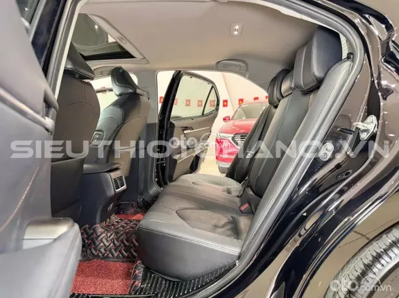 Toyota Camry 2.0Q 2022 - Xe zin nguyên bản theo hãng