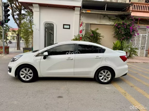 Kia Rio 1.4 AT 2016 - Xe 36 đẹp không lỗi