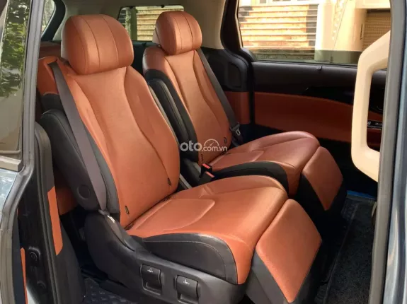 Kia Carnival 2.2D Signature 2021 - Giá rẻ cần bán gấp