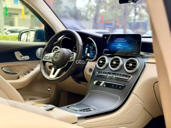 Mercedes-Benz GLC 300 4Matic 2021 - Xe cực đẹp