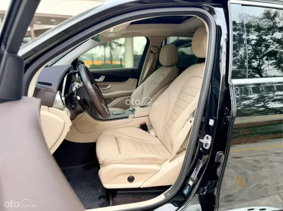 Mercedes-Benz GLC 300 4Matic 2021 - Xe cực đẹp