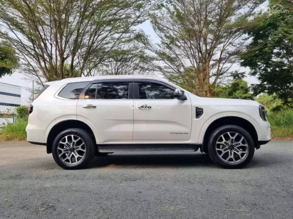 Ford Everest Titanium 2.0 AT 4x2 2022 - Diesel