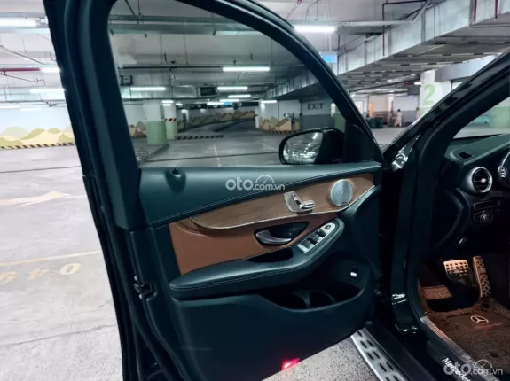 Mercedes-Benz GLC 250 4Matic 2018 - Zin all