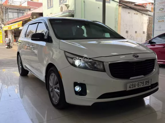Kia Sedona 2.2 DAT 2015 - Xe như mới