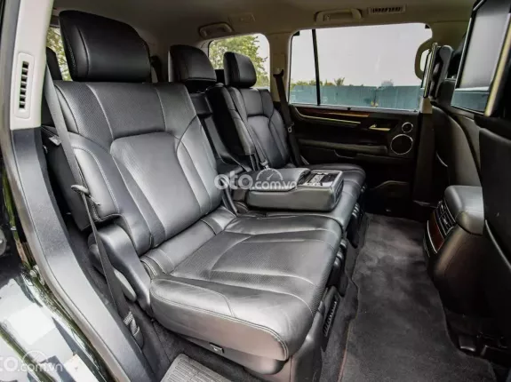 Lexus LX 570 2016 - Lexus LX570 sản xuất 2016 nhập Mỹ