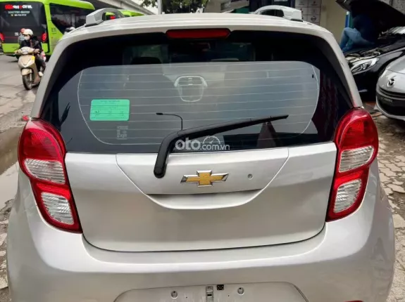 Chevrolet Spark 1.2 mt 2018 - Xe cực đẹp 1 chủ