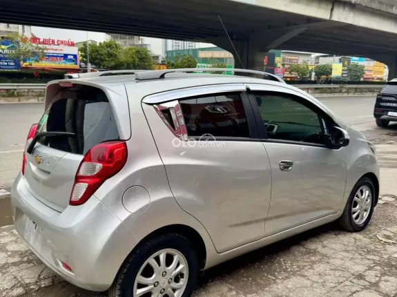 Chevrolet Spark 1.2 mt 2018 - Xe cực đẹp 1 chủ