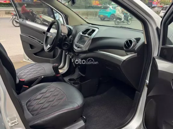 Chevrolet Spark 1.2 mt 2018 - Xe cực đẹp 1 chủ