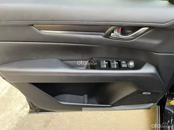 Mazda CX-5 2.0L Premium Sport  2024 - Giá rẻ cần bán gấp