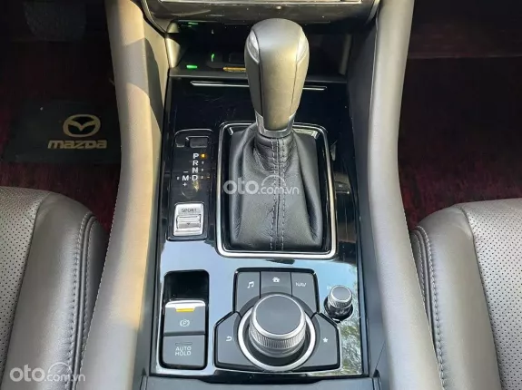 Mazda 6 2.5L Signature Premium 2022 - Bao rút hồ sơ gốc. Hỗ trợ sang tên