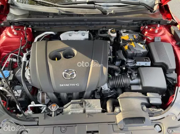 Mazda 6 2.5L Signature Premium 2022 - Bao rút hồ sơ gốc. Hỗ trợ sang tên