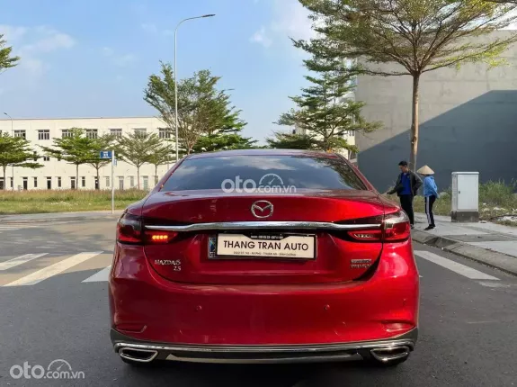 Mazda 6 2.5L Signature Premium 2022 - Bao rút hồ sơ gốc. Hỗ trợ sang tên