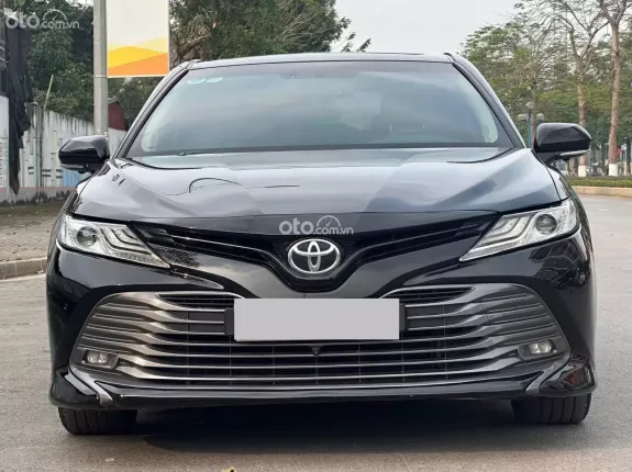 Toyota Camry 2.5Q 2020 - Một chủ Hà Nội. Đẹp nguyên bản
