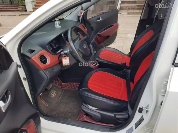 Hyundai Grand i10 2020 - Xe màu trắng đủ hồ sơ sang tên