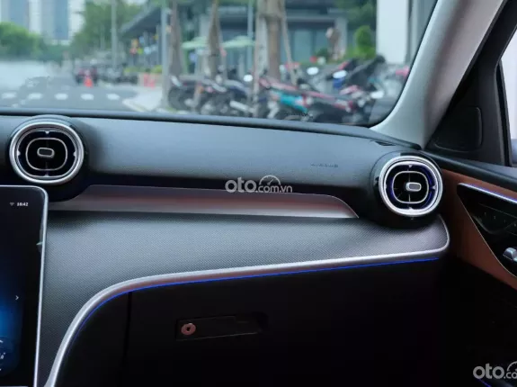 Mercedes-Benz C200 Avantgarde 2022 - Một chủ từ đầu - full lịch sử bảo dưỡng