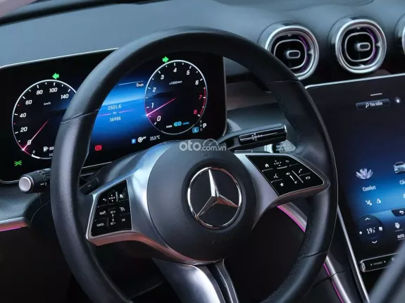 Mercedes-Benz C200 Avantgarde 2022 - Một chủ từ đầu - full lịch sử bảo dưỡng