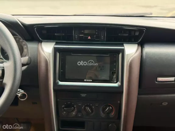 Toyota Fortuner 2.4 MT 4x2 2020 - Toyota Fortuner 2.4G 4x2 MT - 2020