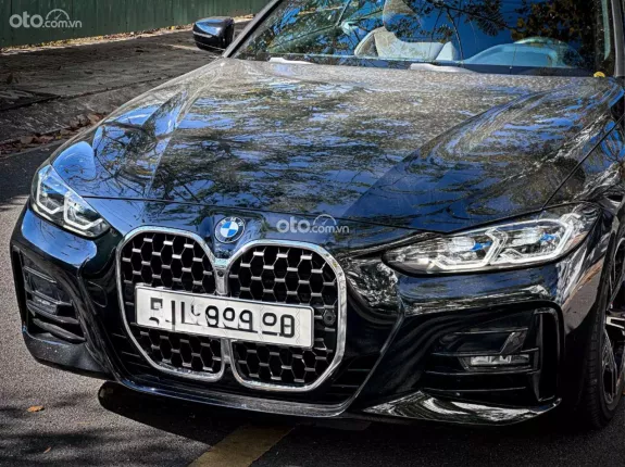 BMW 430i Convertible 2023 - Xe màu đen nội thất nâu