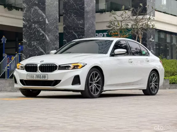 BMW 320i Sport Line 2024 - Xe cực đẹp, màu trắng nội thất đen