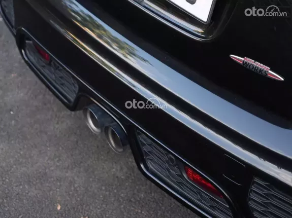 Mini Cooper John  Works 2020 - Xe màu đen nội thất phối đỏ cực thể thao