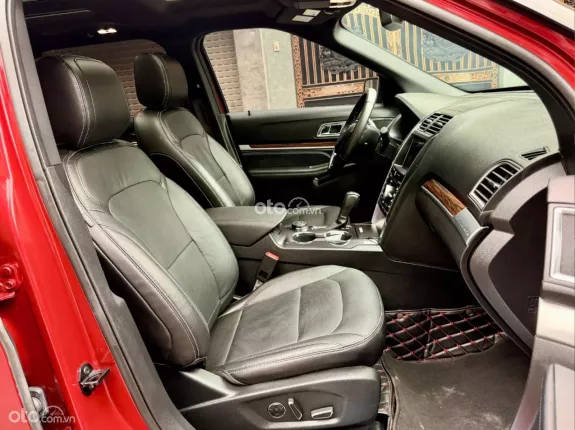 Ford Explorer 2.3L Ecoboost 2018 - XE 7 CHỖ_SUV NHẬP MỸ_XE CHÍNH HÃNG