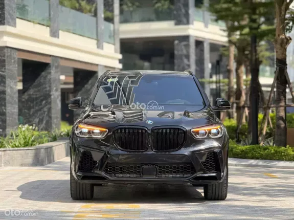BMW X5 2023 - Xe màu đen, nội thất nâu cực mới