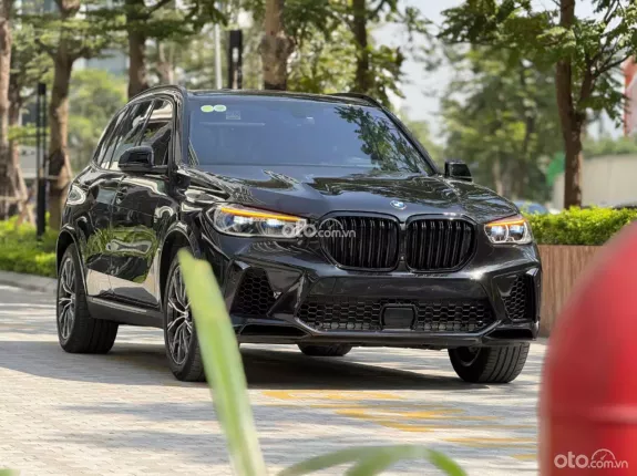 BMW X5 2023 - Xe màu đen, nội thất nâu cực mới