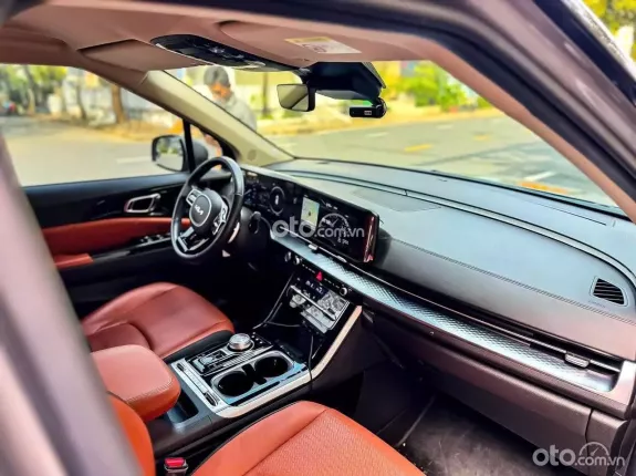 Kia Carnival 2.2D Signature 2024 - Máy dầu