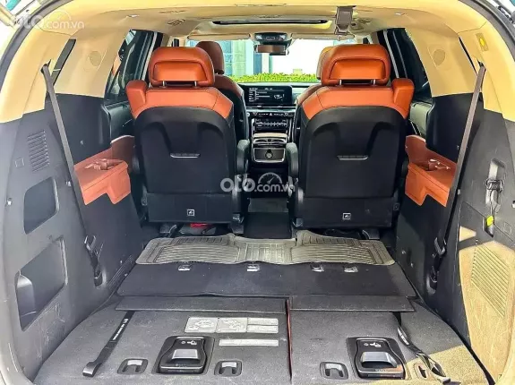 Kia Carnival 2.2D Signature 2024 - Máy dầu