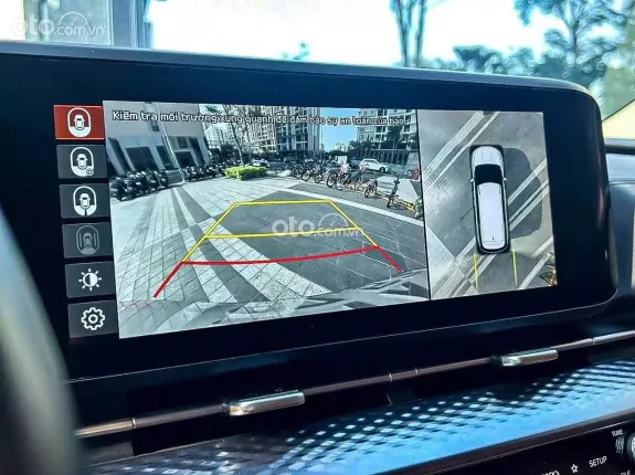 Kia Carnival 2.2D Signature 2024 - Máy dầu