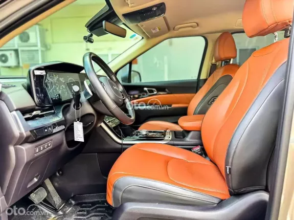 Kia Carnival 2.2D Signature 2024 - Máy dầu