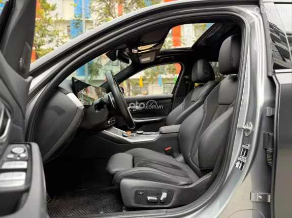 BMW 330i M Sport 2024 - BMW 330i M-Sport 2024