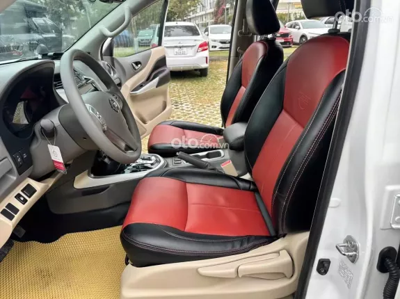 Nissan Navara EL A-IVI 4x2 AT 2020 - Navara EL 4x2 2020