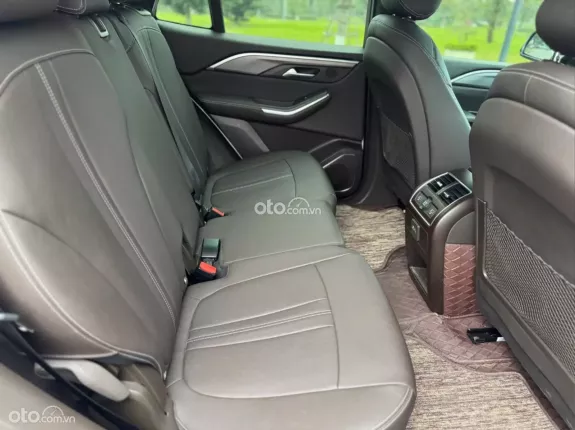 VinFast LUX SA2.0 Tiêu chuẩn 2020 - Vinfast LUX SA 2.0 Base 2020