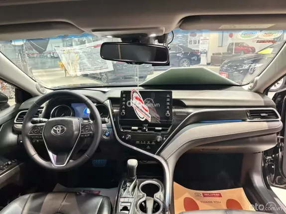 Toyota Camry 2.0Q 2022 - BH chính hãng Toyota Sure