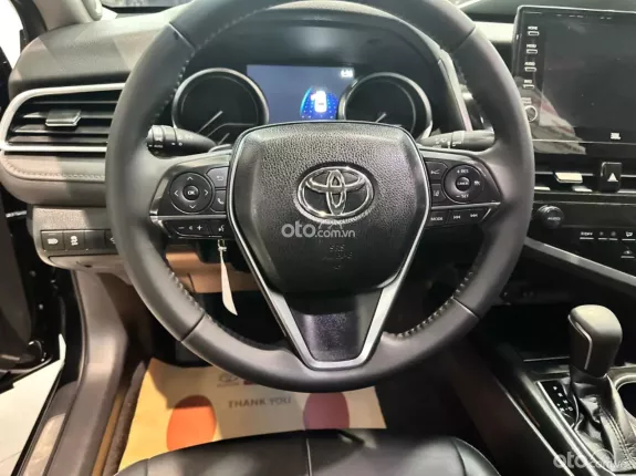 Toyota Camry 2.0Q 2022 - BH chính hãng Toyota Sure