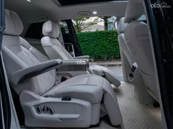 Volkswagen Viloran Luxury 2023 - Xe đăng ký 2024