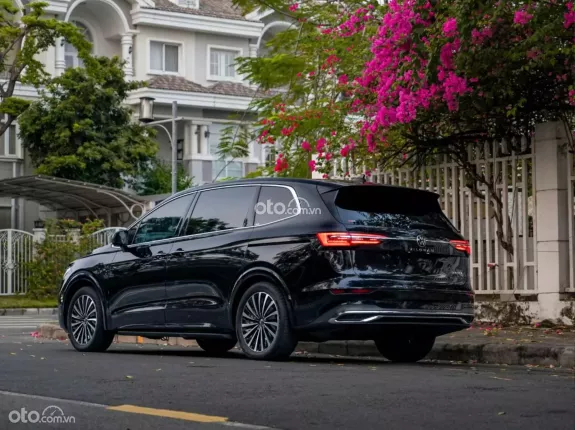 Volkswagen Viloran Luxury 2023 - Xe đăng ký 2024