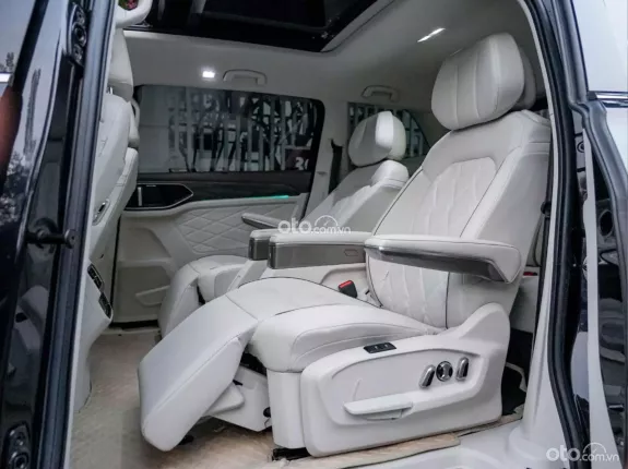 Volkswagen Viloran Luxury 2023 - Xe đăng ký 2024