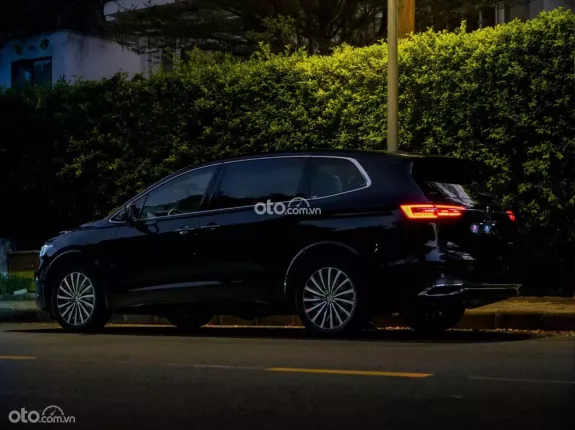 Volkswagen Viloran Luxury 2023 - Xe đăng ký 2024