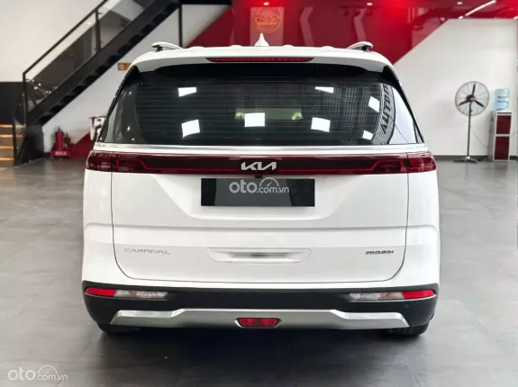 Kia Carnival 2.2D Premium 2022 - MPV 7 chỗ rộng rãi, liên hệ em giá cực tốt