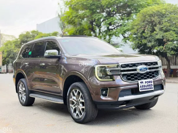 Ford Everest 2.0L ST5 6AT 2WD Titanium 2022 - XE 7 CHỖ GIA ĐÌNH_CHẤT XE ĐẸP_BẢO DƯỠNG HÃNG