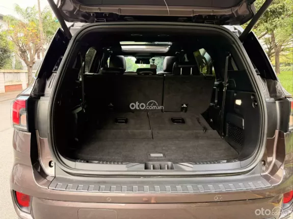 Ford Everest 2.0L ST5 6AT 2WD Titanium 2022 - XE 7 CHỖ GIA ĐÌNH_CHẤT XE ĐẸP_BẢO DƯỠNG HÃNG