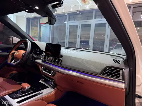 Audi Q5 45 TFSI Quattro 2022 - Audi Q5 45 TFSI Quattro Model 2022