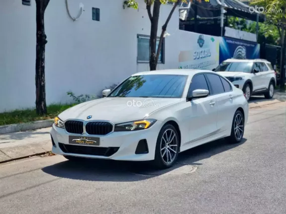 BMW 320i Sport Line 2025 - 6.000 km