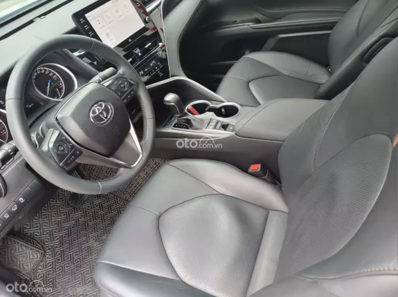 Toyota Camry 2.5Q 2022 - Chất
