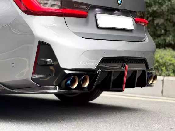 BMW 330i M Sport 2024 - BMW 330 M-Sport 2024