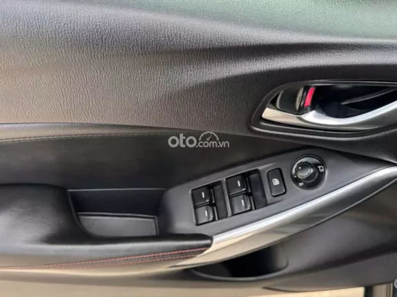 Mazda 6 2.0 AT 2013 - Xe cực đẹp, trang bị nhiều option